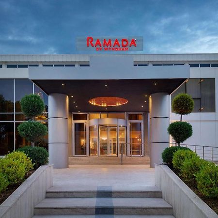 Готель Ramada By Wyndham Istanbul Шіле Екстер'єр фото